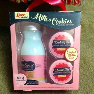 Mr.Bubble Milk and cookies bath set